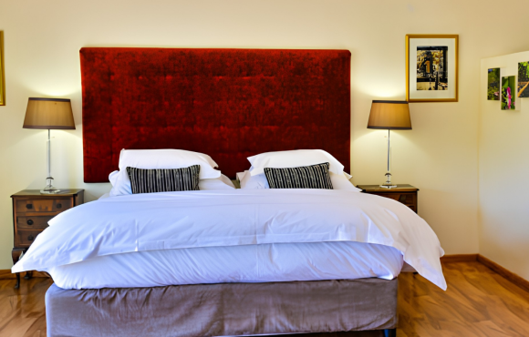Shiraz Suite