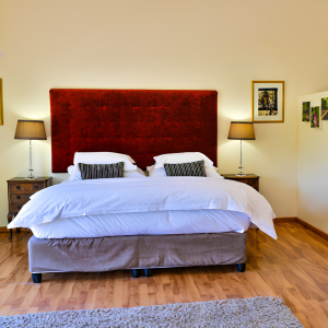 Shiraz Suite